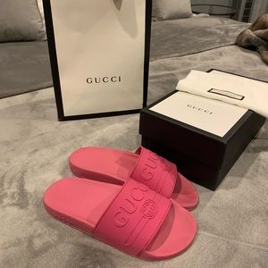 Gucci Pursuit Logo Embossed Rubber Slides